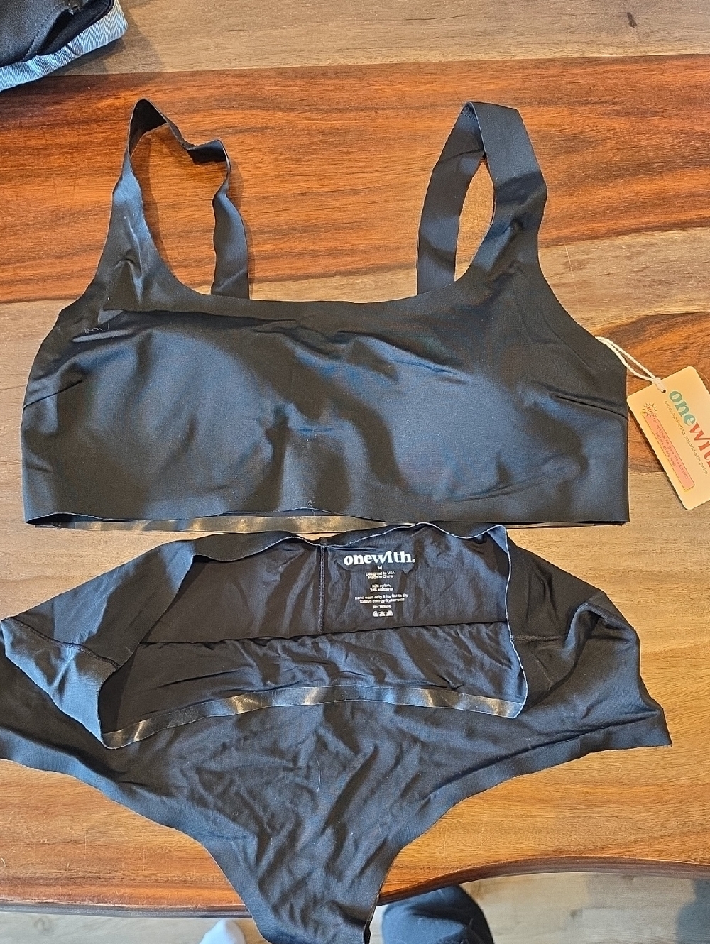 Black Seamless Swim Bralette
